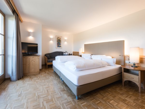 Wellness Hotel Alpenflora, Dolomites, Castelrotto, South Tyrol - Rooms & Suites